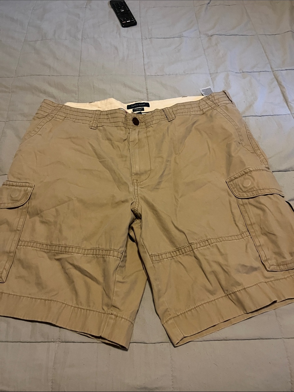 Tommy Hilfiger Tan Cargo Shorts - Classic Utility Style